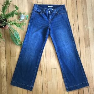 Levi Wide Leg Jeans